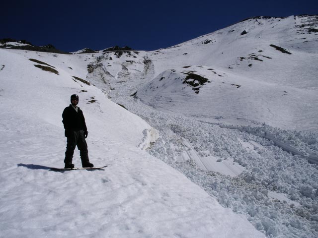 Markus zwischen Piste 38 und Skiroute 39 (15. Apr.)