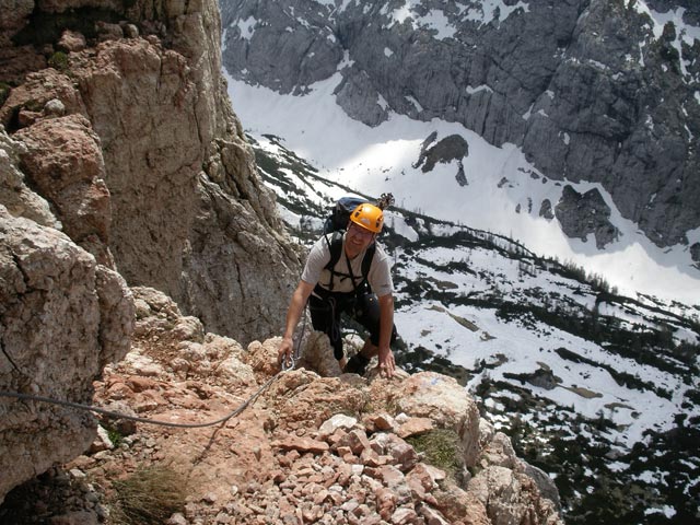 Via ferrata Crete Rosse per rampa Sud: Andreas nach dem Klemmblock