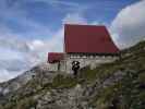 Erich bei der Bettelwurfhütte, 2.079 m (12. Mai)