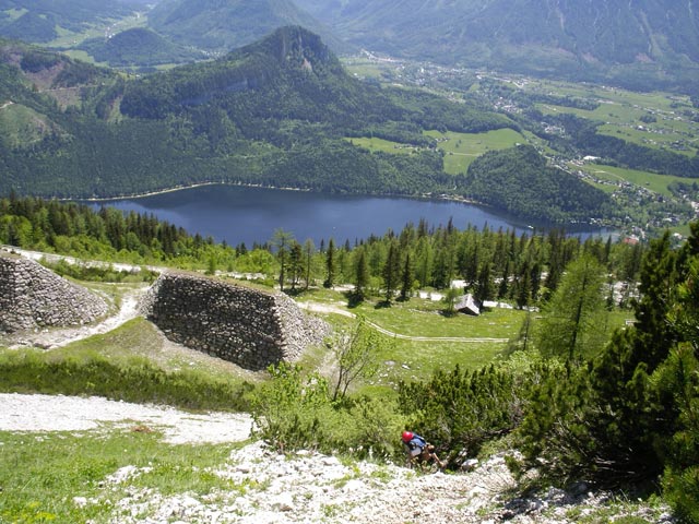 Loser-Klettersteig: Daniela beim Zustieg (19. Mai)