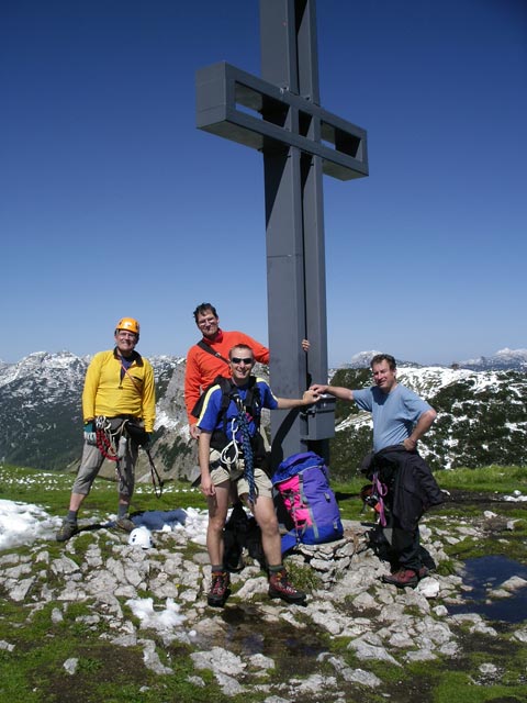 Axel, Andreas, ich und Erich am Loser, 1.837 m (19. Mai)