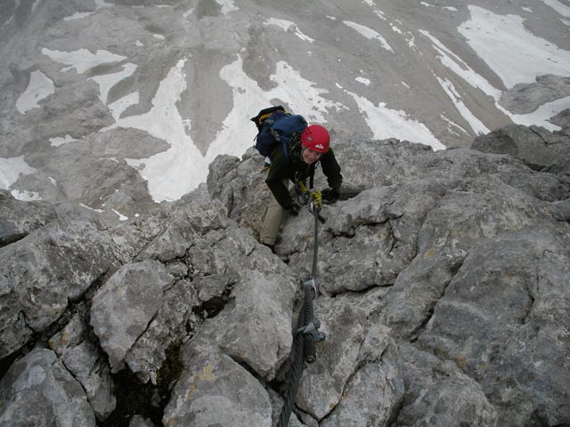 Johann-Klettersteig: Daniela zwischen Götterthron und Ausstiegsquerung (7. Juni)