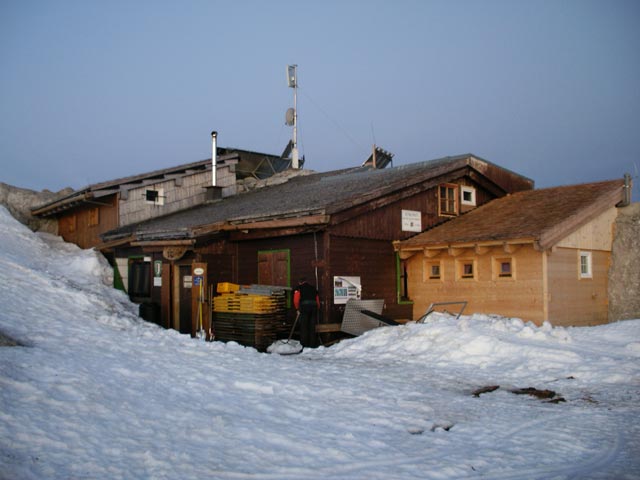 Seethaler Hütte, 2.740 m (8. Juni)