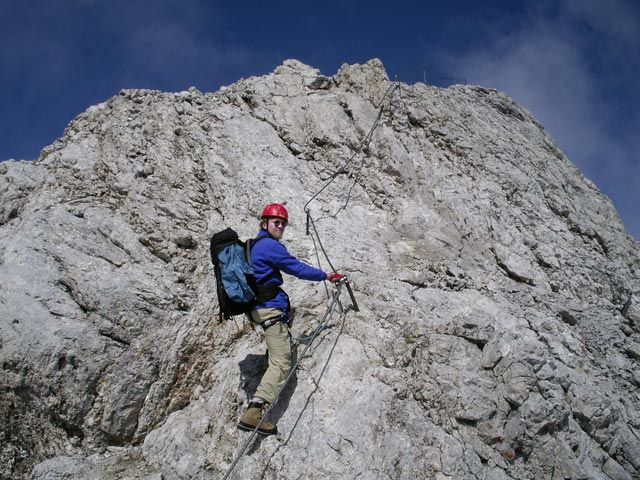 Westgrat-Klettersteig: Mathias zwischen Großem Koppenkarstein und Kleinem Koppenkarstein (8. Juni)