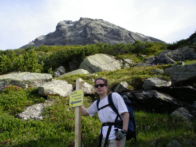 Daniela zwischen Ballunspitze und Faulbrunnalpe