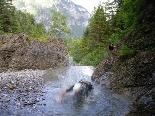 &Ouml;TK-Klettersteig: Norbert und Ulrike beim Einstieg (7. Juli)