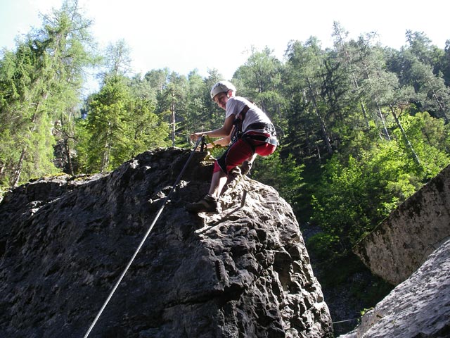 ÖTK-Klettersteig: Christoph zwischen zweiter und dritter Brücke (7. Juli)