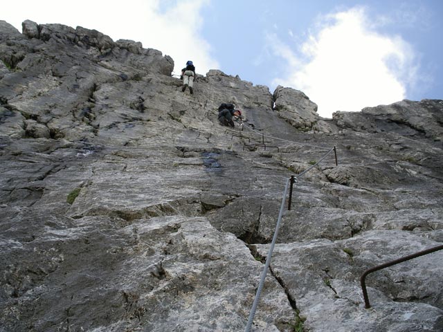 Winkelturm-Klettersteig: Erich und Doris in der Ausstiegswand (8. Juli)