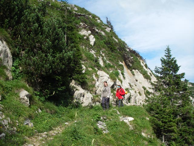 Theresa und Barbara zwischen Cellonstollen und Pl&ouml;ckenpa&szlig; (10. Juli)