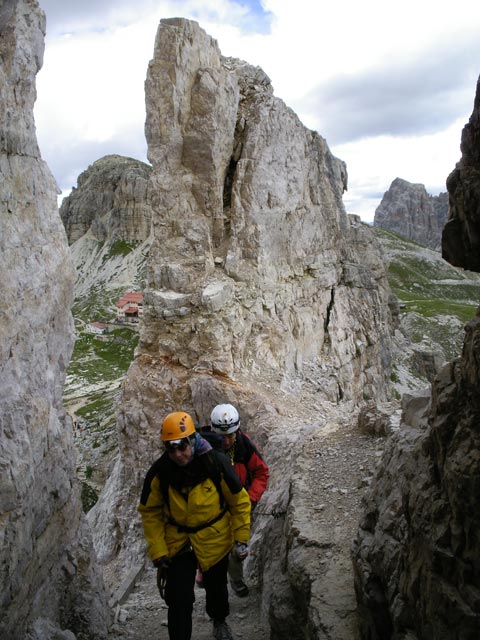 Ulrike und Andreas am Zustieg des Innerkofler-Klettersteigs (12. Juli)