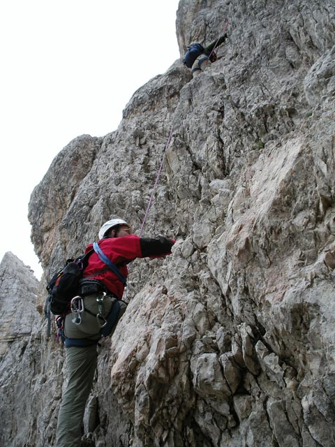 Paternkofel-Nordnordwestgrat: Michael und Daniela in der zweiten Seillänge (12. Juli)