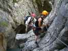 ÖTK-Klettersteig: Daniela und Theresa bei der ersten Wehranlage (7. Juli)