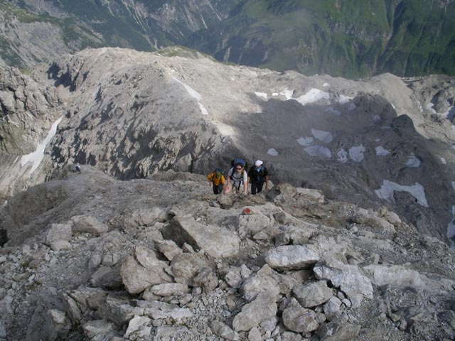 Theresa, Daniela und Wolfgang zwischen Schwarzer Milz und Mädelegabel (4. Aug.)