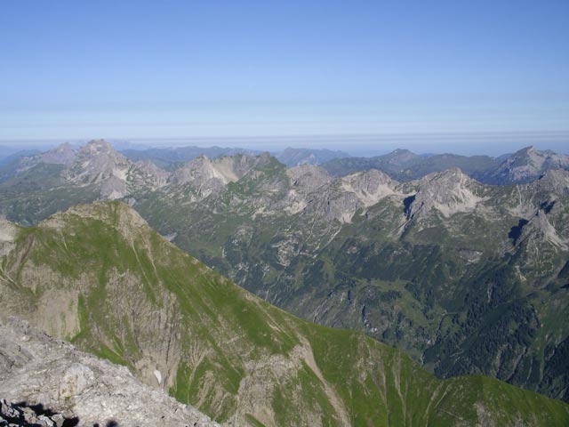 Walsertaler Berge vom Bockkarkopf aus (5. Aug.)