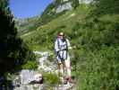 Daniela auf Weg 432 zwischen Wieslekar und Mittlerer Hochalp-Hütte (5. Aug.)