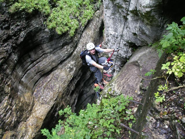 Postalmklamm-Klettersteig: Andreas zwischen Gatt-Sprung und Spiegel