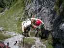 Roßlochhöhlen-Klettersteig: Daniela im Abstieg