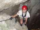 Roßlochhöhlen-Klettersteig: Daniela in der Höhle