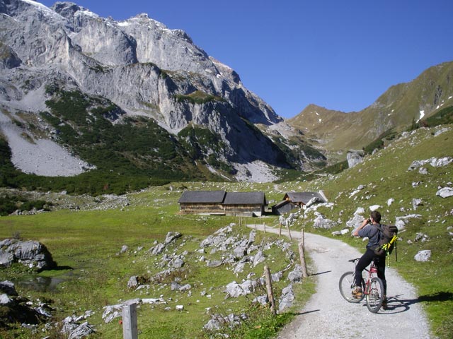 Andreas zwischen Lindauer Hütte und Oberer Sporaalpe