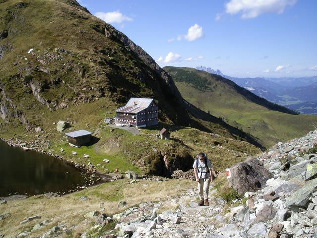 Daniela zwischen Wildsee und Hochh&ouml;rndlerspitze (29. Sept.)