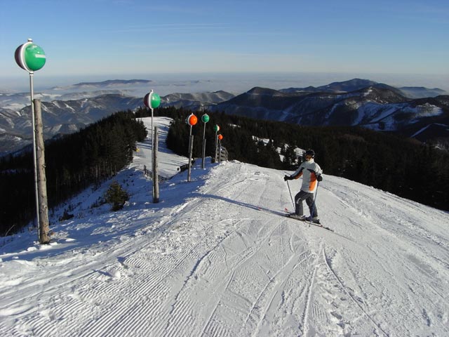 Daniela am Kamm zwischen Unterberg und Schneidlift