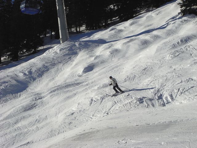 Daniela bei der Einmündung der Osthangskiroute in die Zammermoosabfahrt St. Anton (27. Dez.)