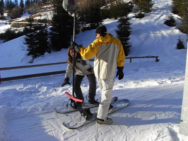 Doris und Markus in der Talstation des Mühlwiesenlifts