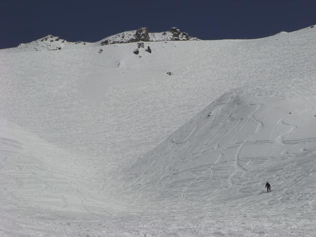 Markus zwischen Piste 38 und Skiroute 39 (13. Apr.)