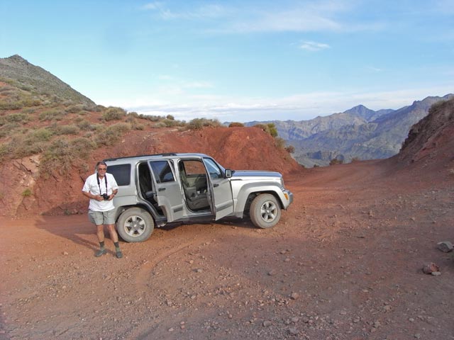 Papa am Red Pass im Death Valley National Park (5. Mai)