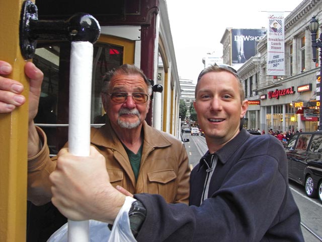 Papa und ich in einer Cable Car in San Francisco (10. Mai)