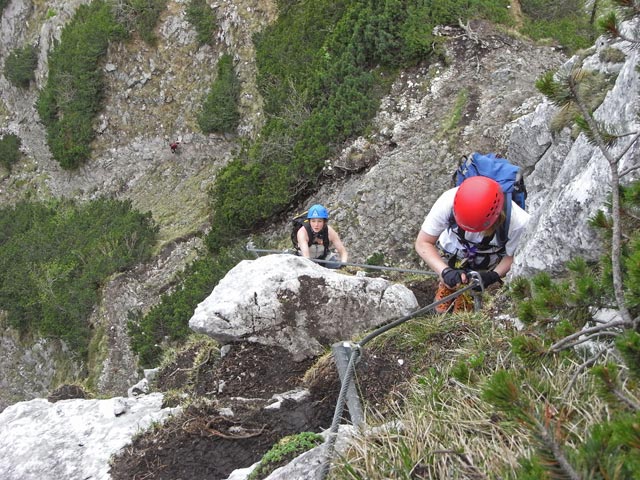 Traunsee-Klettersteig: Irene und Daniela (25. Mai)