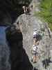 ÖTK-Klettersteig Pirkner Klamm: Doris, Daniela, Norbert und Christian zwischen zweiter und dritter Seilbrücke (6. Juli)