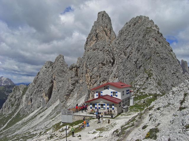 Rifugio Fonda Savio, 2.367 m