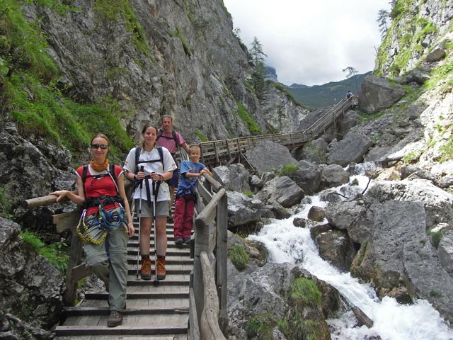 Carmen, Daniela, Erich und Martin in der Silberkarklamm