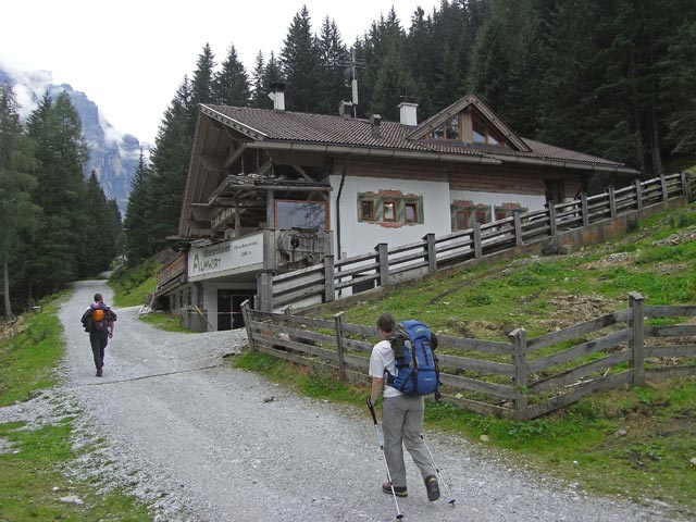 Erich und Daniela auf der Herzebner Almwirt, 1.338 m (16. Aug.)