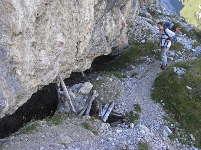 Daniela zwischen Pian del Forame und Via Ferrata Renè de Po (30. Aug.)