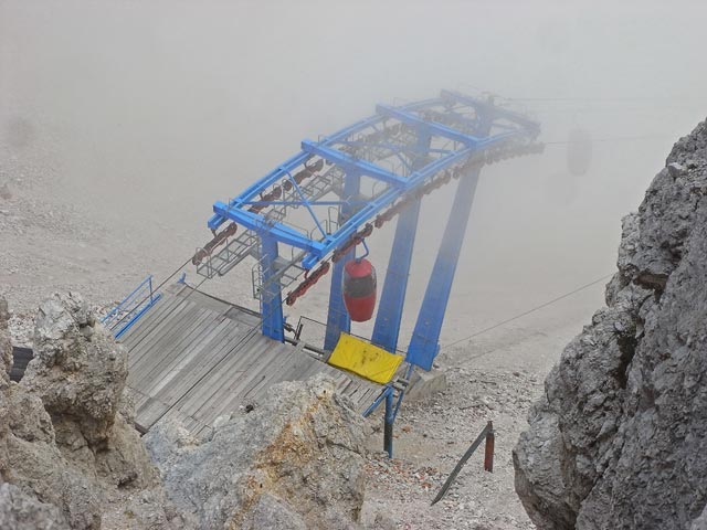 Bergstation des Gondellifts von der Via Ferrata Ivano Dibona aus (30. Aug.)