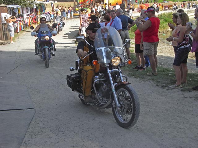 Motorrad Korso bei der Countryb&uuml;hne (6. Sept.)