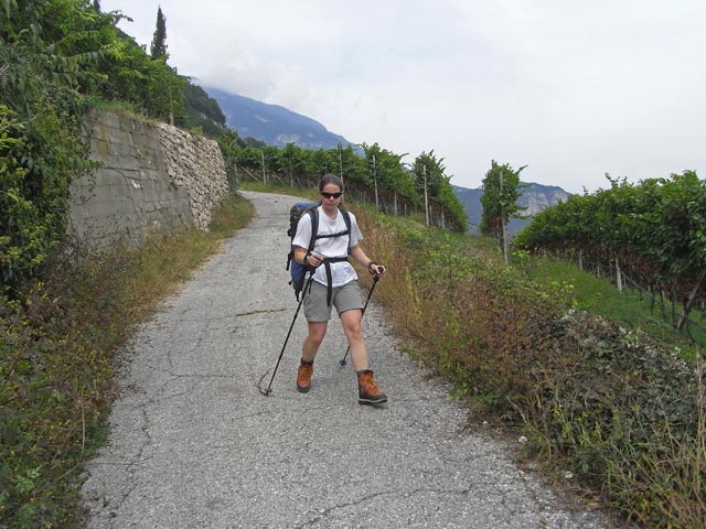 Daniela zwischen Fenner Schlucht und Margreid an der Weinstra&szlig;e