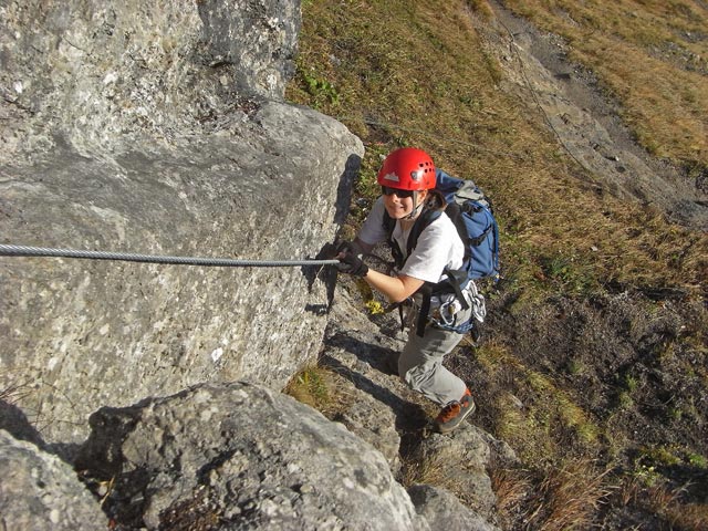 Hundskopf-Klettersteig: Daniela nach dem Einstieg (12. Okt.)