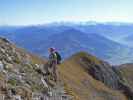 Daniela auf Weg 817 zwischen Maukspitze und Niedersessel (26. Okt.)