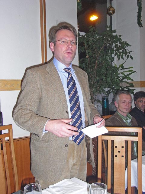 Anton im Gasthaus M&ouml;slinger