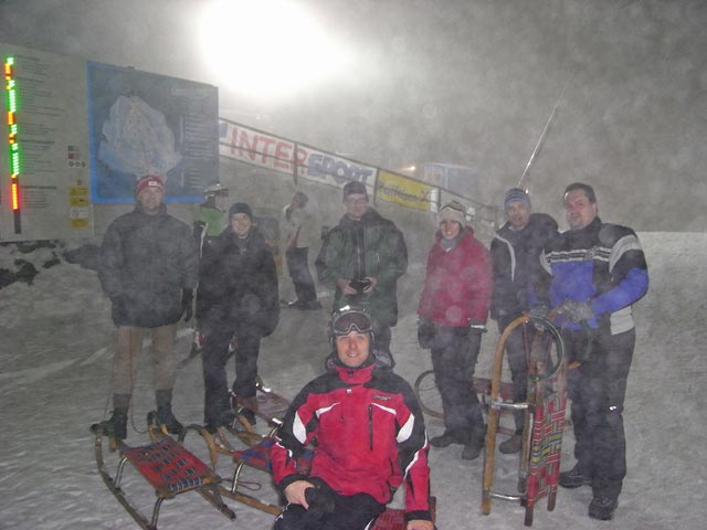 Harald, Hanna, ich, Andreas, Karolin, Stefan und Thomas in der Bergstation der Zau[:ber:]g Kabinenbahn