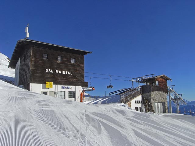 Bergstation des Sessellifts Raintal (11. Jän.)