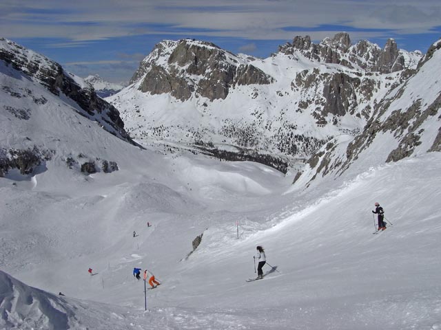 Abfahrt von der Croda Negra zum Passo Falzarego (22. März)