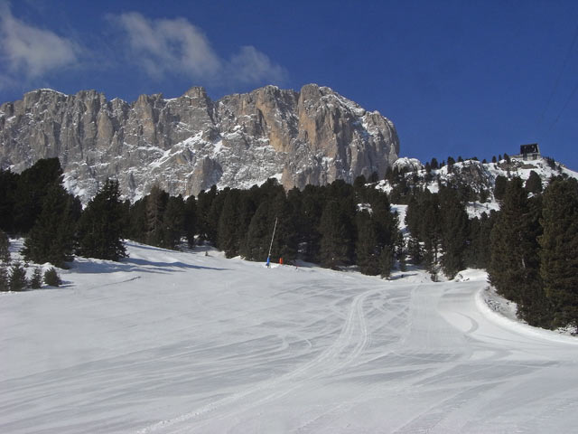 Abfahrt der Seilbahn Piz Sella (23. M&auml;rz)