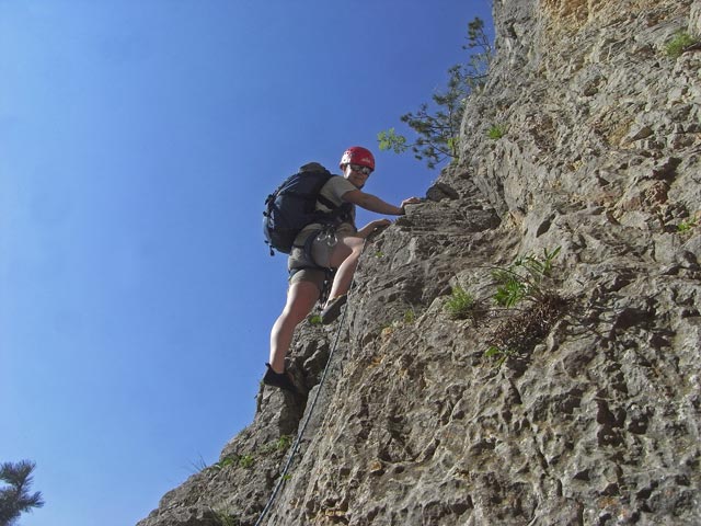 Kletterbr&uuml;derpfad: Daniela in der 1. Seill&auml;nge