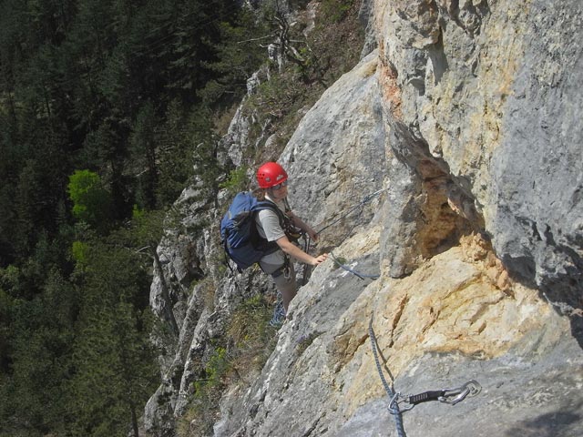 Kletterbr&uuml;derpfad: Daniela in der 3. Seill&auml;nge