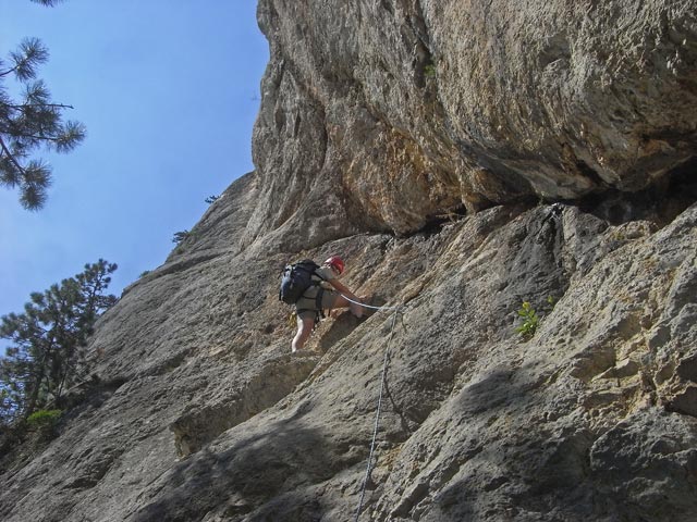 Bergfreundesteig: Daniela in der 1. Seill&auml;nge