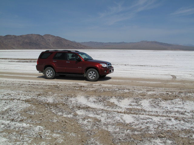 Mojave Road West im Soda Dry Lake (4. Mai)